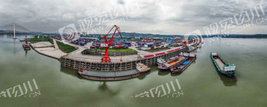 行走自贸区 | “三年三步走” 探寻自贸试验区的“四川方案”