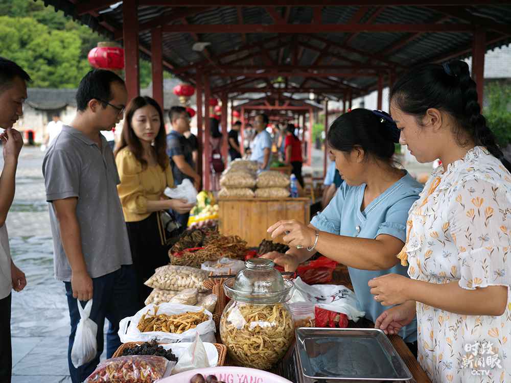 时政新闻眼丨习近平湖南考察第一天，这三点信息值得关注