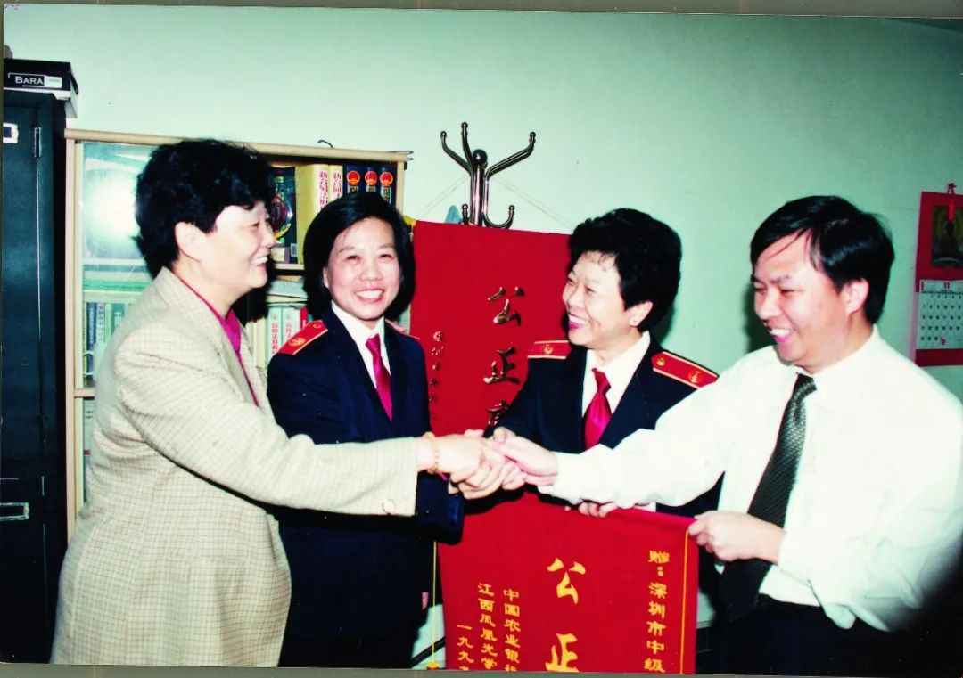 40年,深圳法院如何用法治唱响春天的故事?