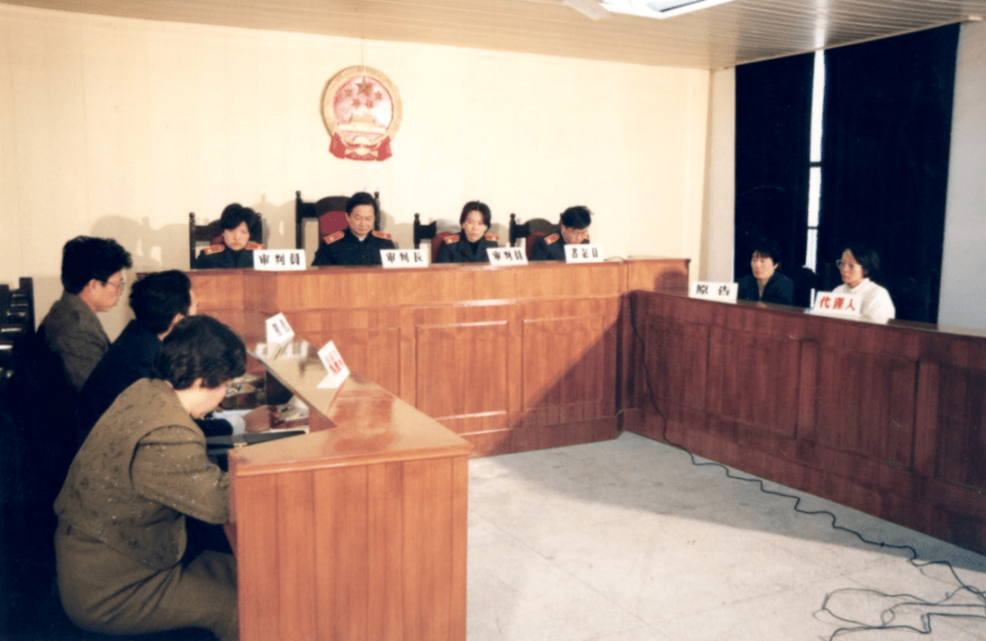 40年,深圳法院如何用法治唱响春天的故事?