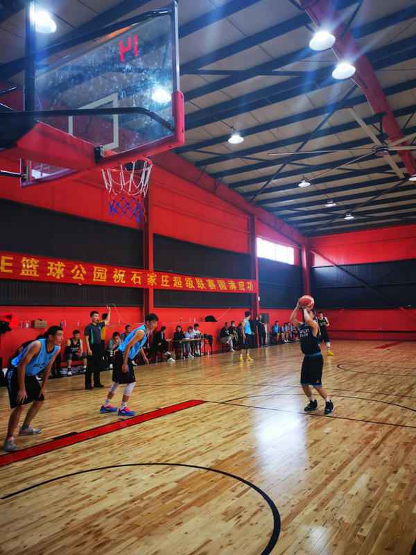 首届石家庄市篮球超级联赛“鸣哨”开幕