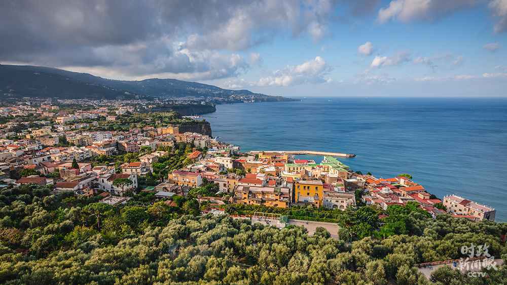 时政新闻眼丨G20峰会第二天,习近平重点阐述可持续发展这把“金钥匙”