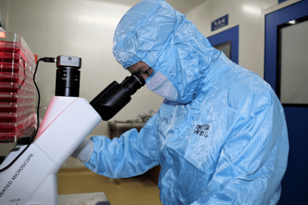 现实版“神农尝百草”!中国疫苗背后的故事,令人热泪盈眶