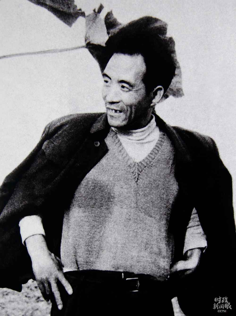 时政新闻眼丨这堂“开学第一课”,习近平主讲我们党的传家宝