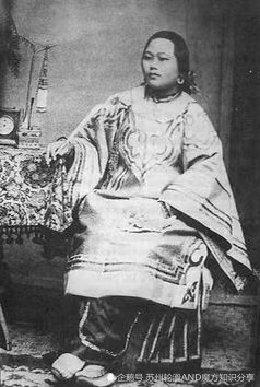 美国“种族歧视病毒”泛滥 亚裔成为疫情替罪羊根源何在?