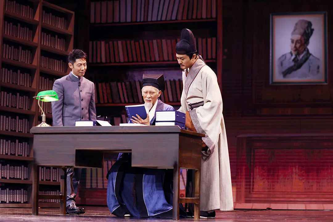 “岐黄有术、本草无疆。”《典籍里的中国》开启中华传统医学探索之旅